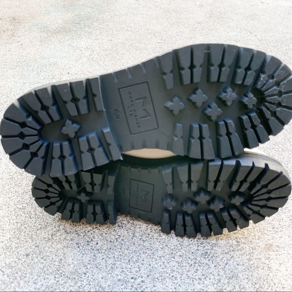 Marc Fisher Pirro leather Platform Chelsea boot - Picture 5 of 9